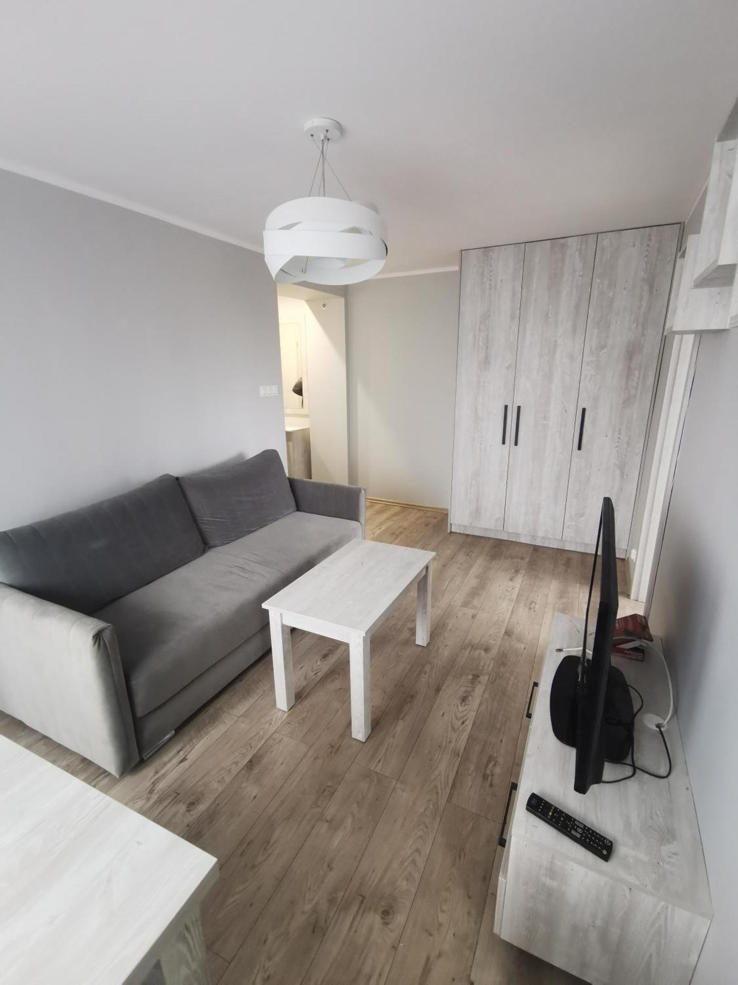Apartment 7 *